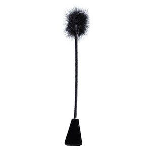 FETISH FANTASY FUSTA CON PLUMA NEGRA