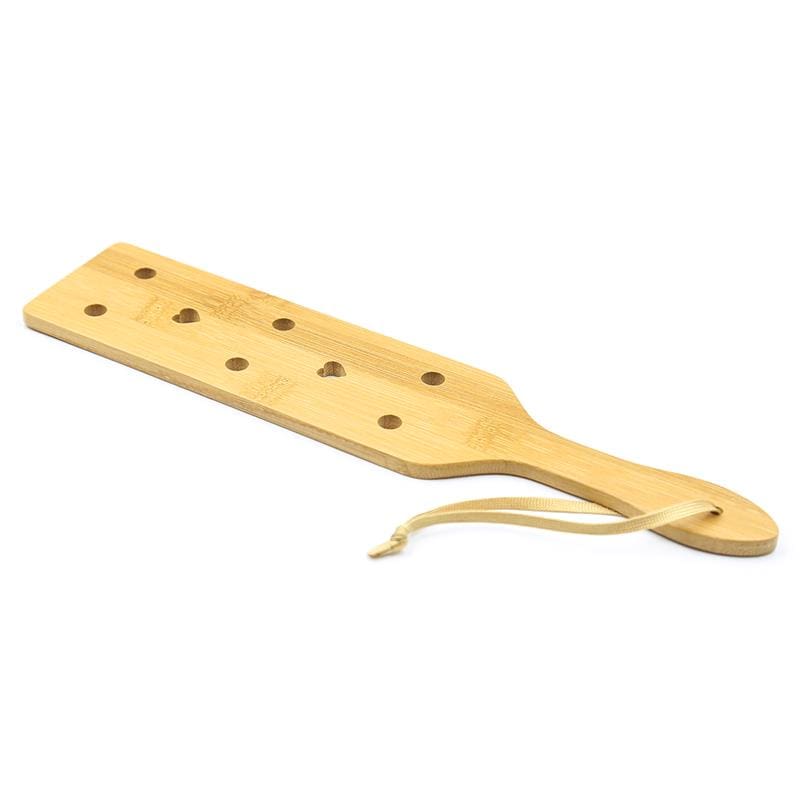 LATETOBED BDSM LINE PALA DE BAMBÚ CON CORAZONES 33 CM