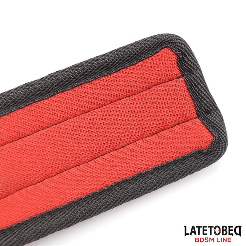 LATETOBED BDSM LINE RESTRICCIONES PARA LA CAMA CON ANTIFAZ ESPOSAS AJUSTABLES Y DESMONTABLES