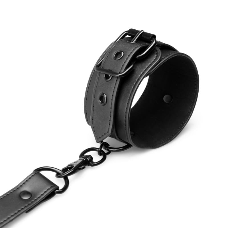 Hogtie con esposas para las manos y los tobillos