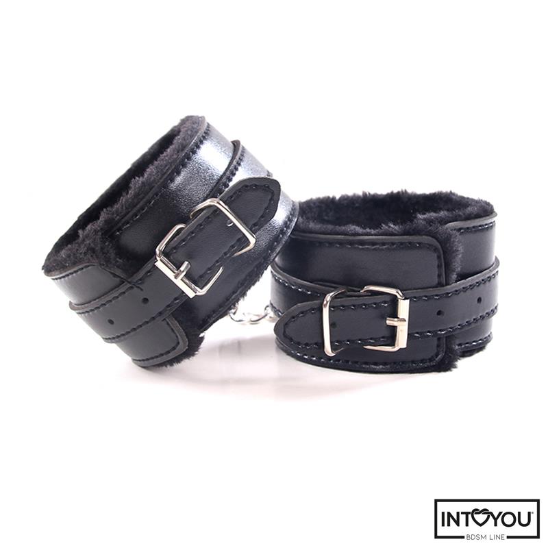 INTOYOU BDSM LINE Set de Bondage 7 Pz Furry Set - Imagen 7